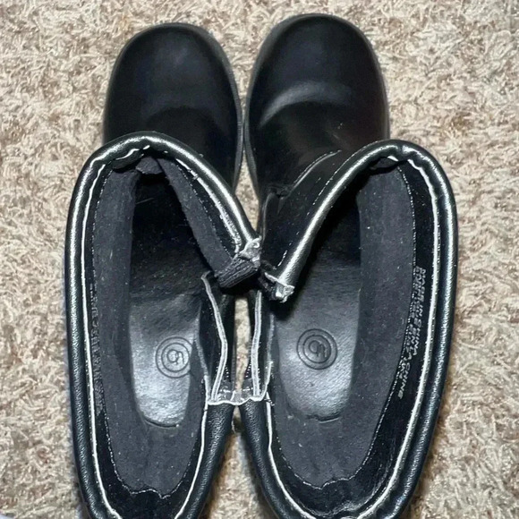 Women’s Urban Outfitters Size 6 Beau Square Toe Heeled Black Boot - Picture 5 of 7